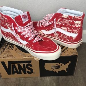 Vans SK8-Hi 38 Reissue Pirate Santa